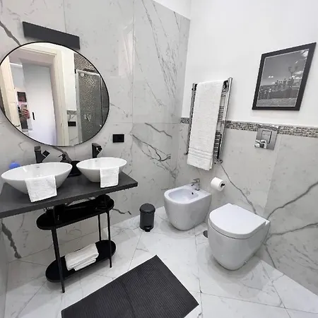 Raroom Supernova H Apartment *