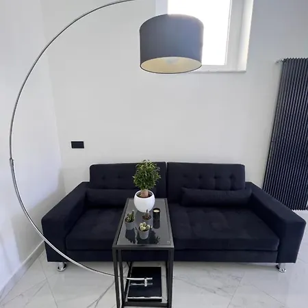 Raroom Supernova H Apartmán *